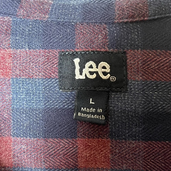 Lee Womens Button Down Shirt Size Large Blue Red Plaid Oversized Casual - Picture 2 of 5